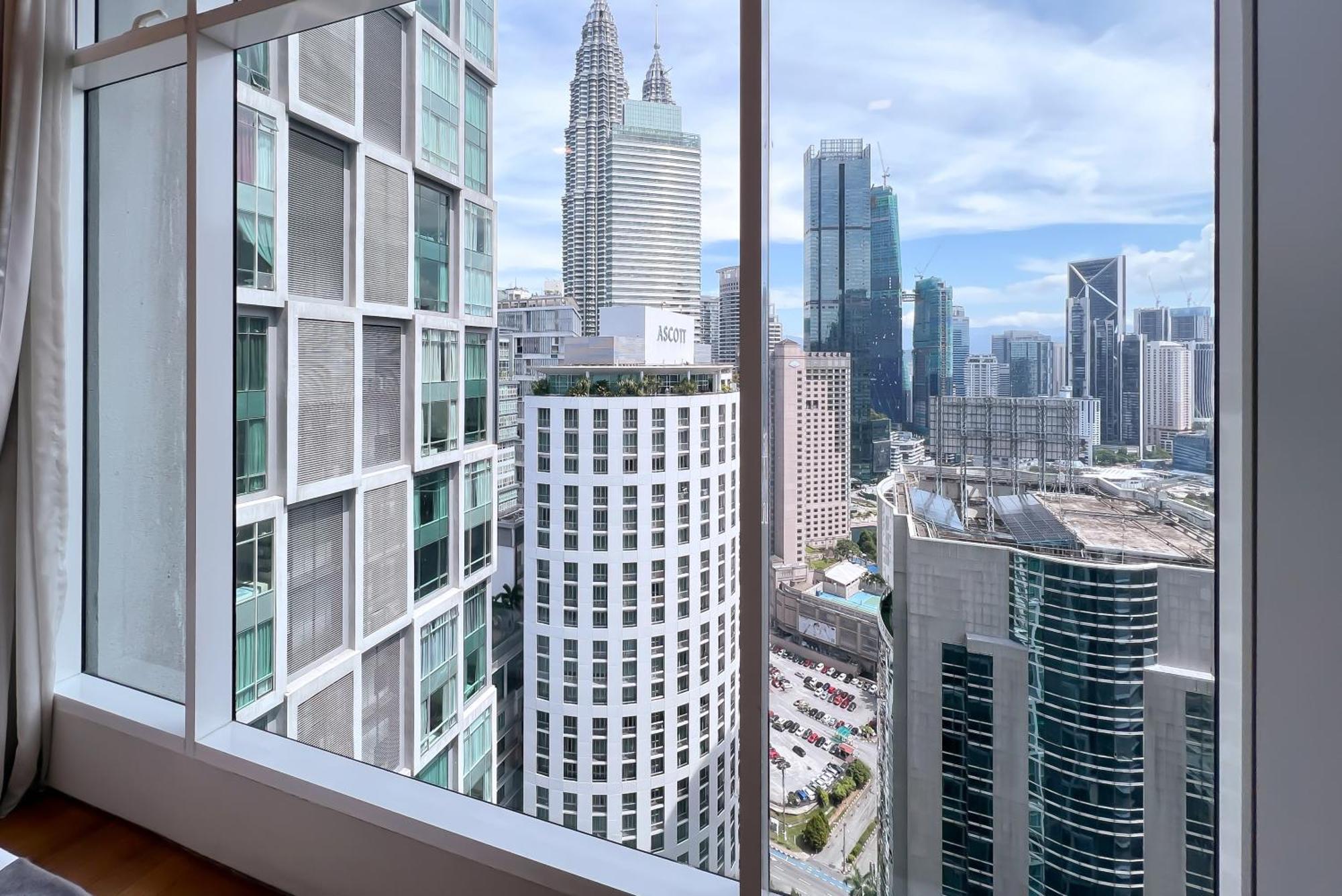 Soho Suites Klcc By Leala Kuala Lumpur Room photo